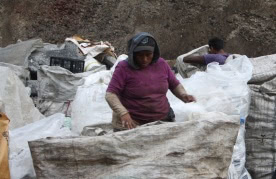 Waste picker in Latin America